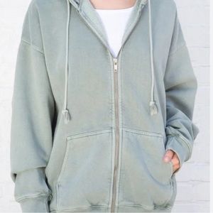 Brandy Melville hoodie zipup